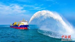 中国自主研制超大型耙吸挖泥船“通浚”轮成功完成海试